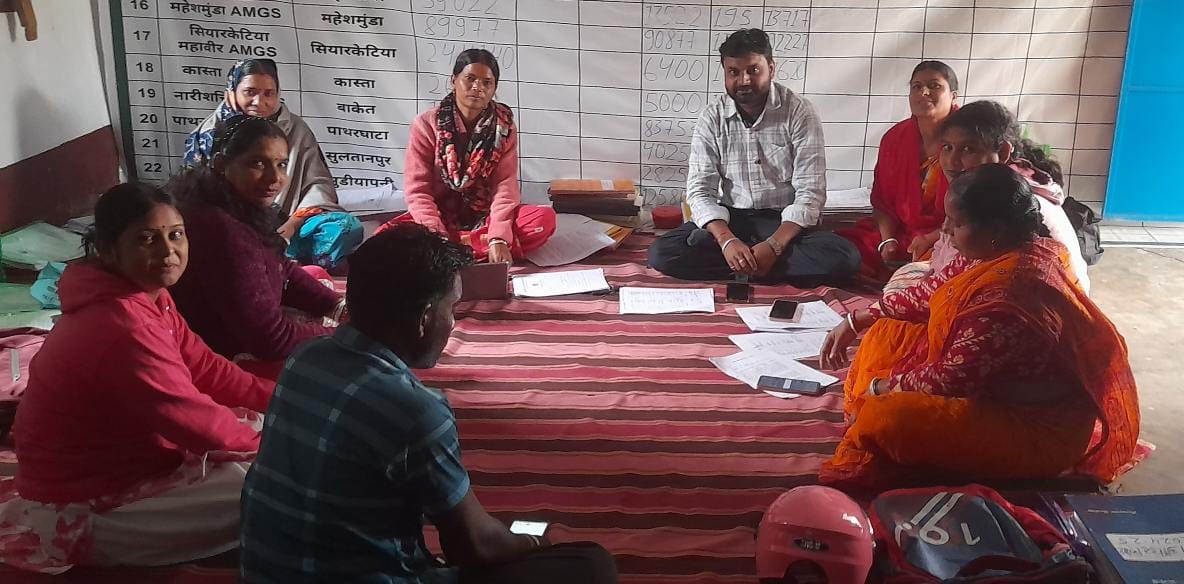 नाला में लोकोस ट्रांजैक्शन पर विशेष प्रशिक्षण: महिला समूहों ने सीखी ऑनलाइन एंट्री की तकनीक