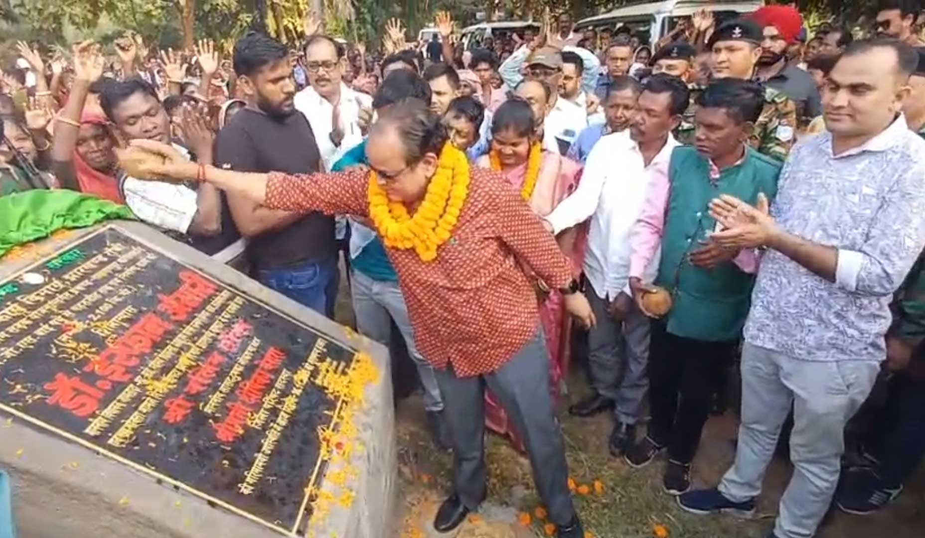 बिहार चुनाव नतीजों पर उठे सवाल — कांग्रेस राष्ट्रीय अध्यक्ष करेंगे सबूत के साथ खुलासा: जामताड़ा में बोले मंत्री डॉ. इरफान अंसारी