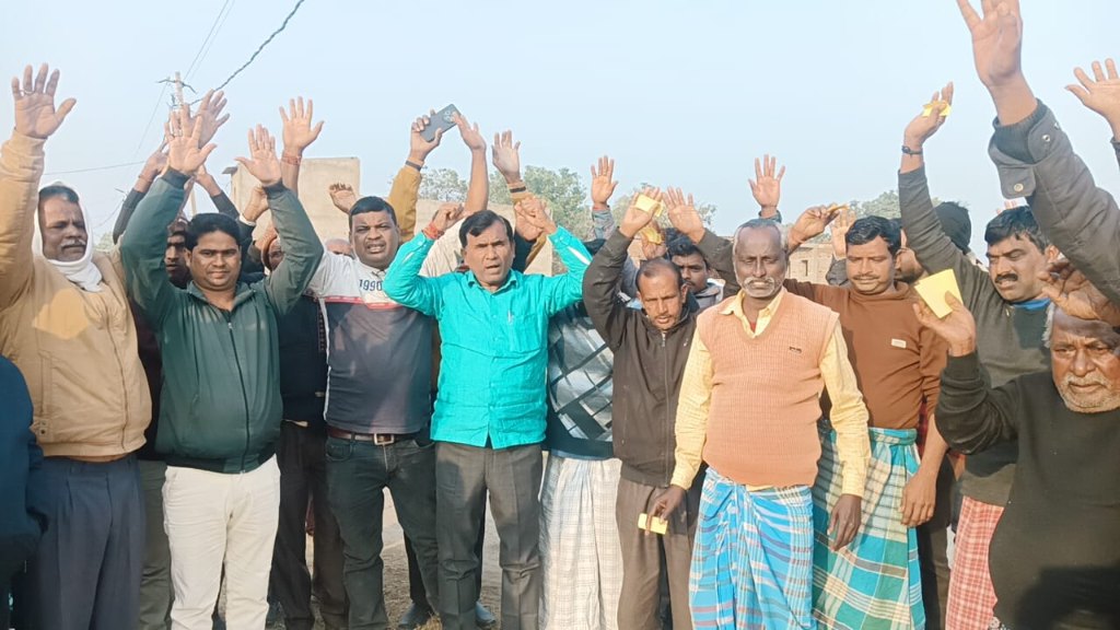 मां चंचला महोत्सव 2026 की तैयारी तेज, गोकुल धाम यादव टोला में भक्तों की अहम बैठक संपन्न