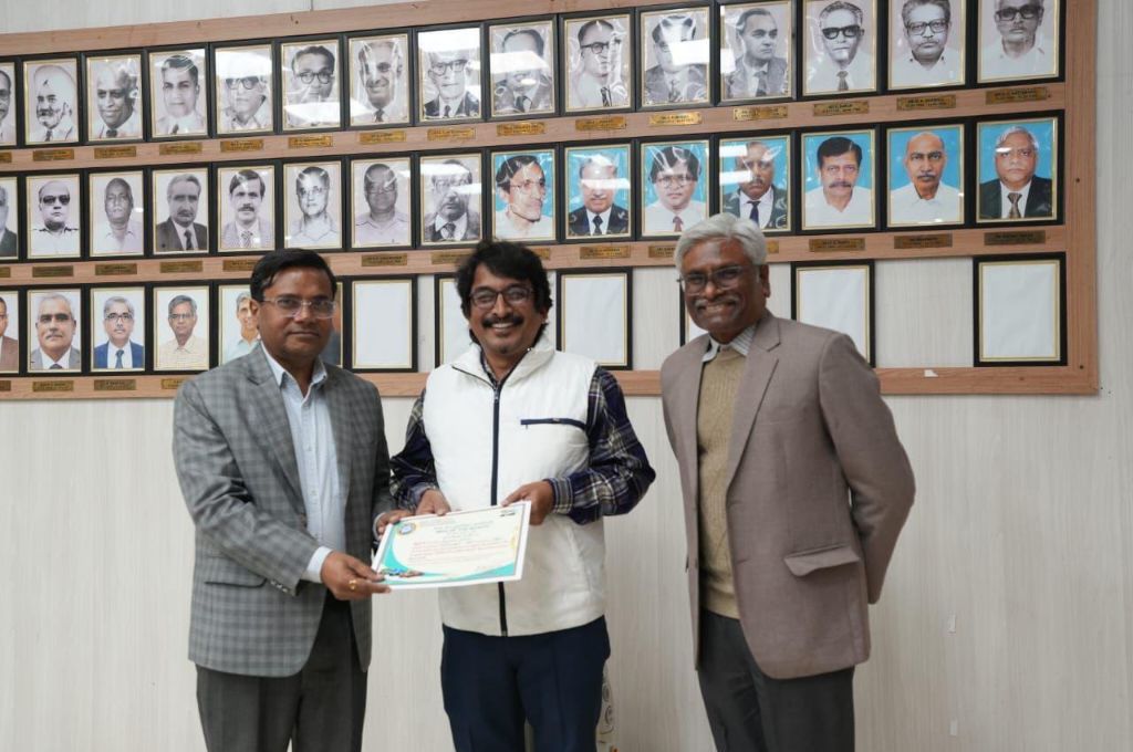 चिरेका में उत्कृष्ट सेवा का सम्मान: जयंत सिन्हा बने दिसंबर 2025 के मैन ऑफ द मंथ