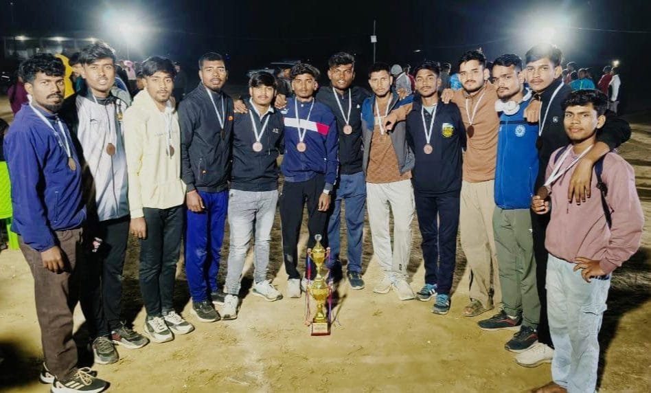 जामताड़ा के नन्हे शेरों का दमदार प्रदर्शन, झारखंड राज्य कबड्डी में तीसरा स्थान हासिल