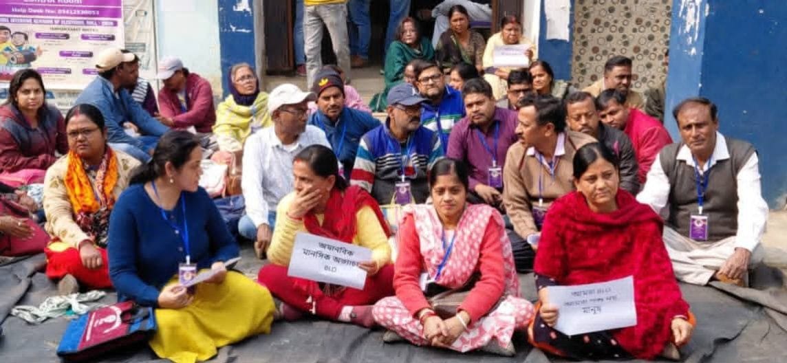 एसआईआर वेरिफिकेशन को लेकर सालानपुर के बीएलओ ने जताई नाराज़गी, बीडियो के आश्वासन पर खत्म हुआ विरोध